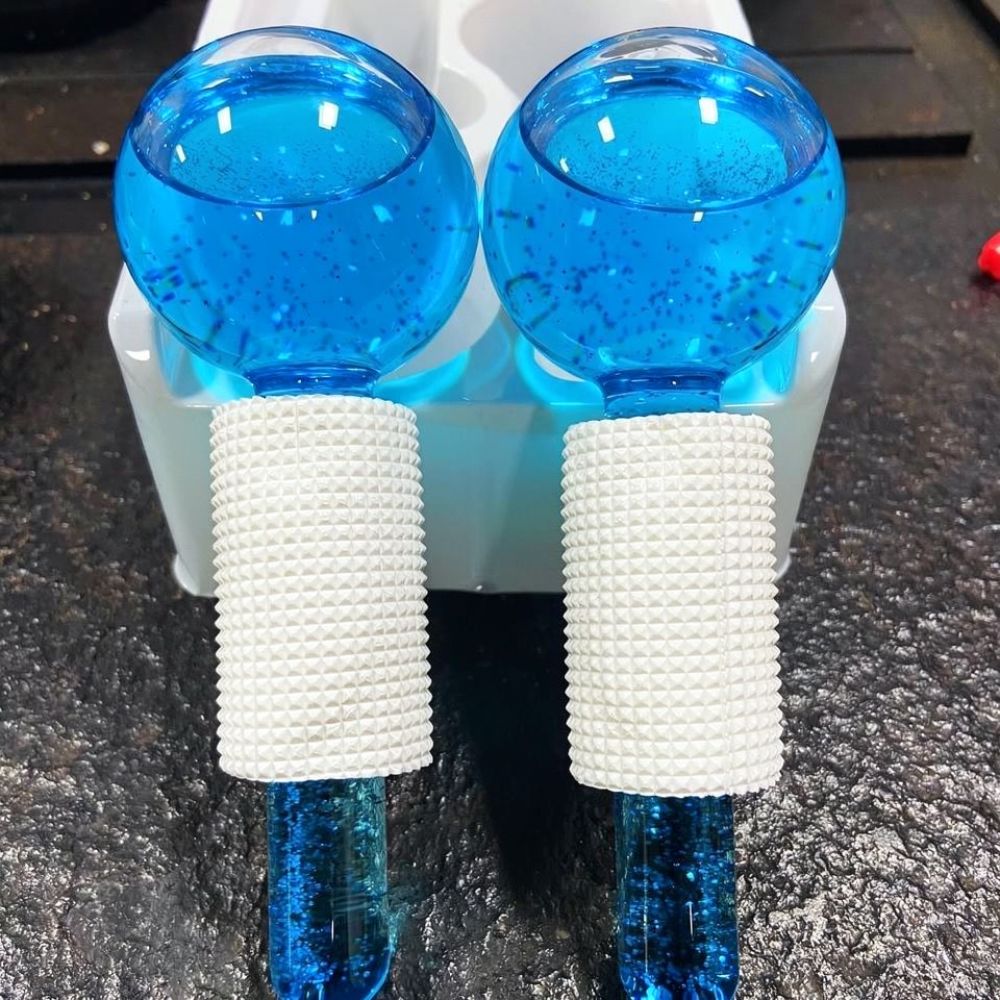 Boules de glace pour massage f - Face Ice Roller Puffiness avis et prix